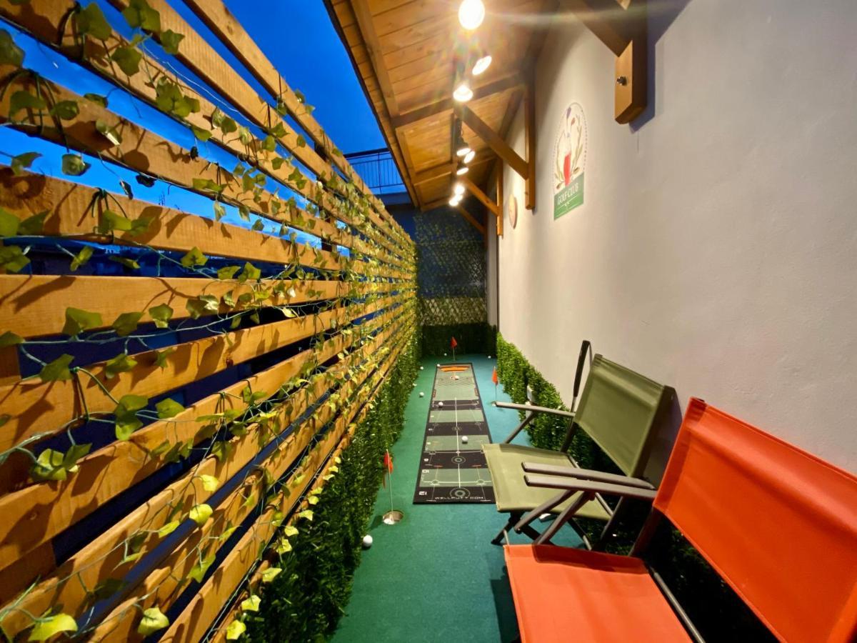 Elegant Vatican Metro & Golf Rome Exterior photo